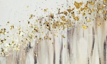 ABSTRAKTNE GOLD FOIL AKRÜÜLMAAL – 8 AUGUST